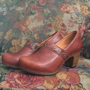 Dansko Brown Heeled clogs